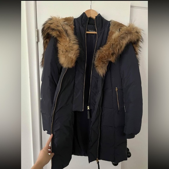 Original Mackage KAY down coat with natural fur Signature Mackage Collar - Picture 2 of 4